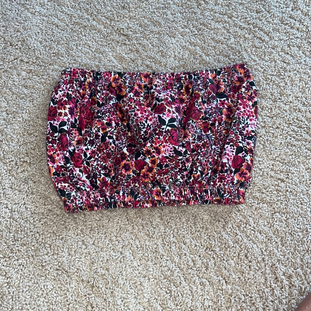 Size 2, tube top, top shop